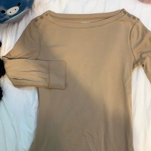tan three-quarter sleeve !